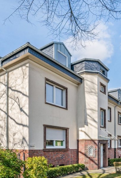 Fassade kleines Mehrfamilienhaus