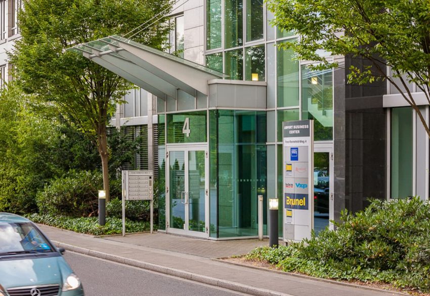 Verglaste Eingangsbereich, Bürogebäude