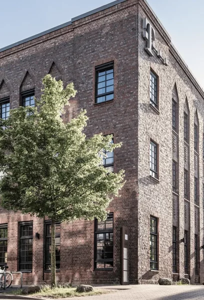 Fassade altes Backsteingebäude