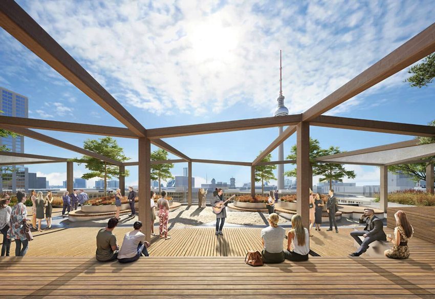 Große Terrasse mit Blick über die Stadt