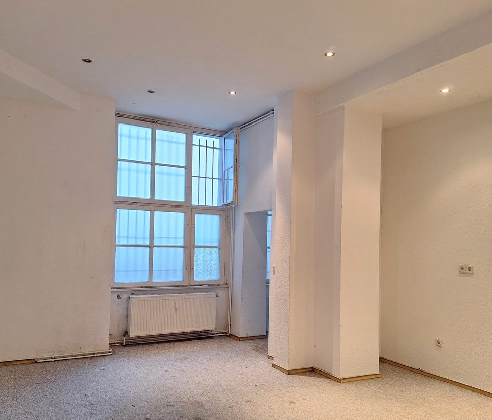 ruhige Hoflage (Raum 02)