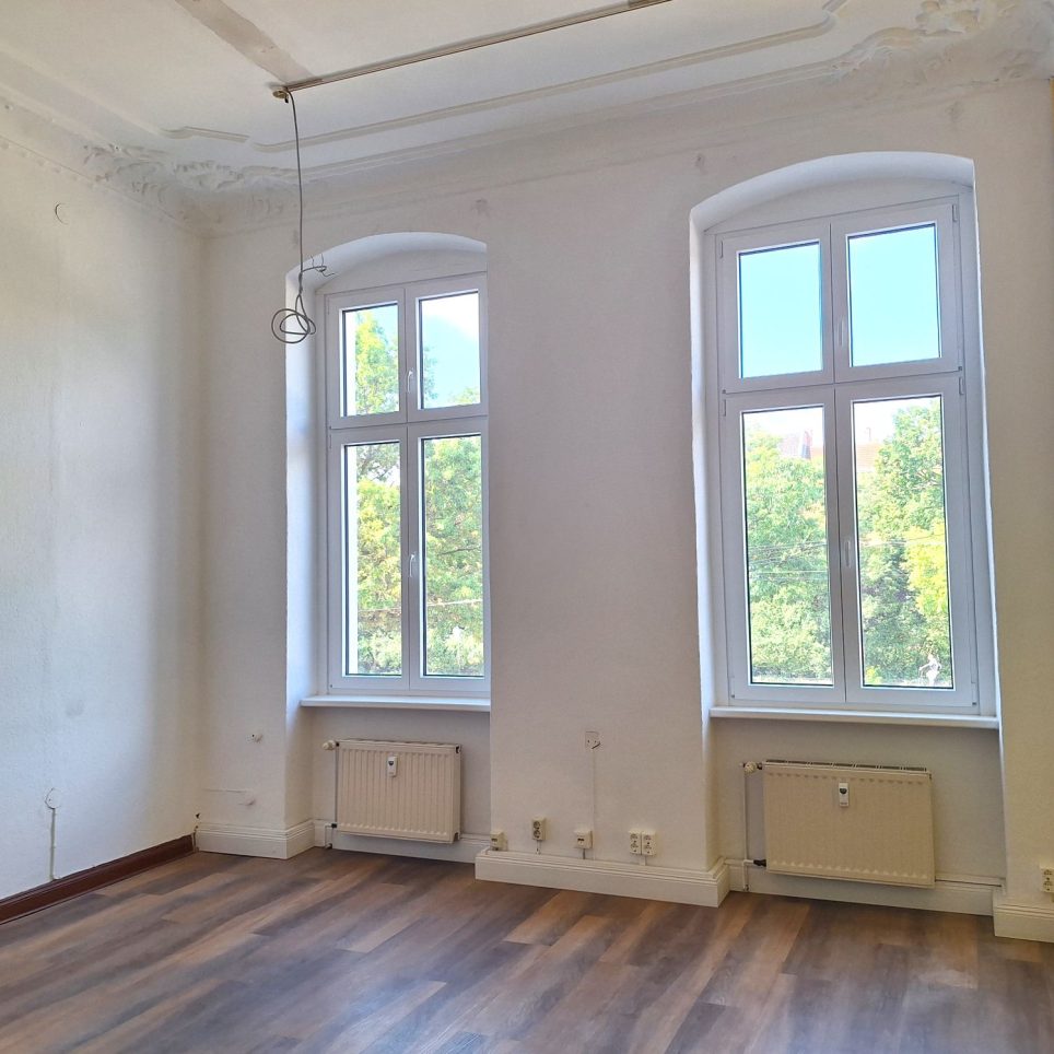 hohe Decken (Raum 1)