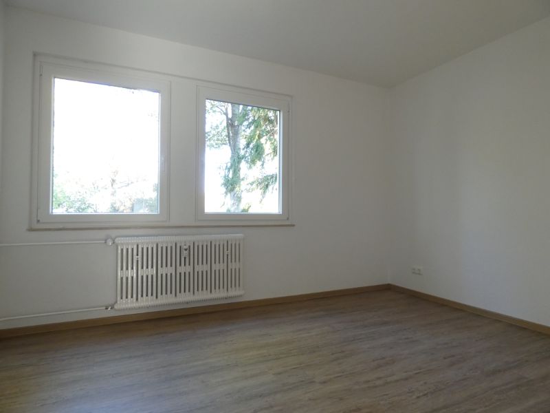 *** 2 Zimmer-Erdgeschoss mit Wohnküche gesucht?!*** - Foto 2