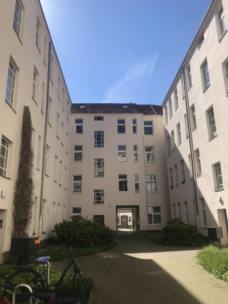 Erstbezug in ruhiger ausgebauter Remise! - Photo 2