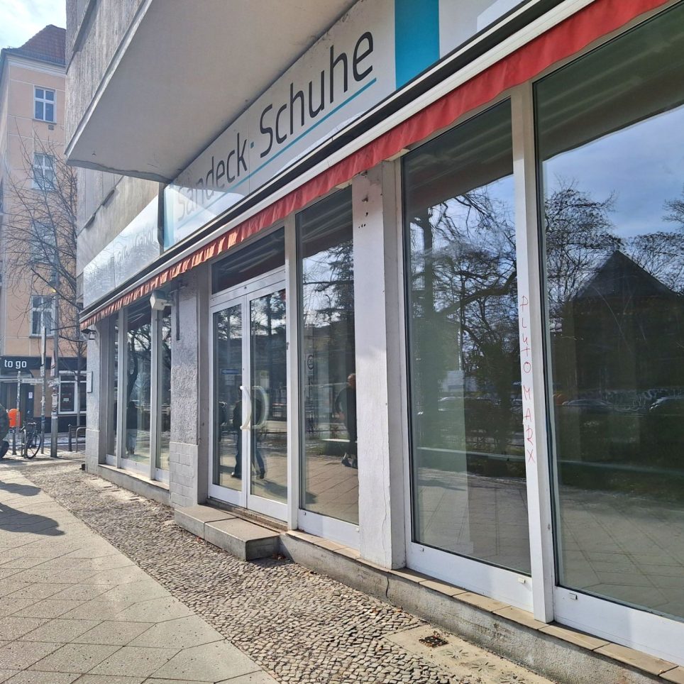 straßenseitiger Zugang