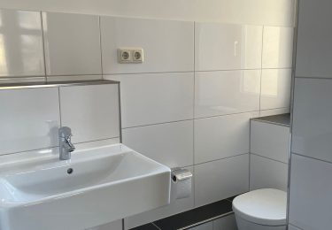 Tageslichtbad mit Dusche