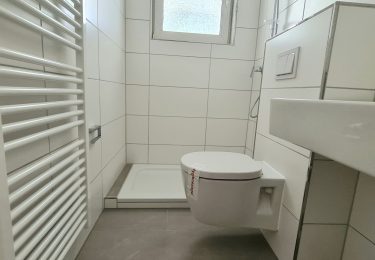 Duschbad mit Fenster