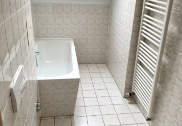 Ansicht 1 Badezimmer