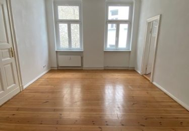 Wohnzimmer/Durchgangszimmer