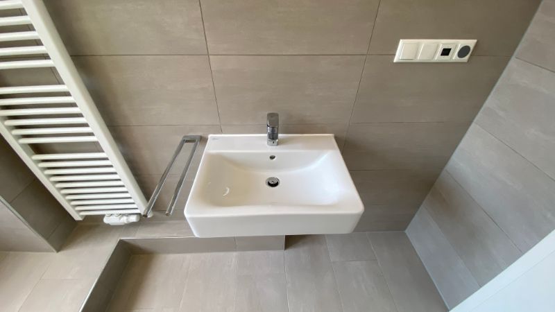 *** Sanierte 2-Zi.-Wohnung zzgl. Mansarde in grüner Lage! *** - Photo 3