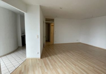 Wohnzimmer Übergang zur Küche