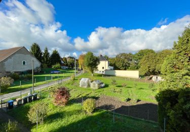 Blick in den Gemeinschaftsgarten in ländlicher Umgebung