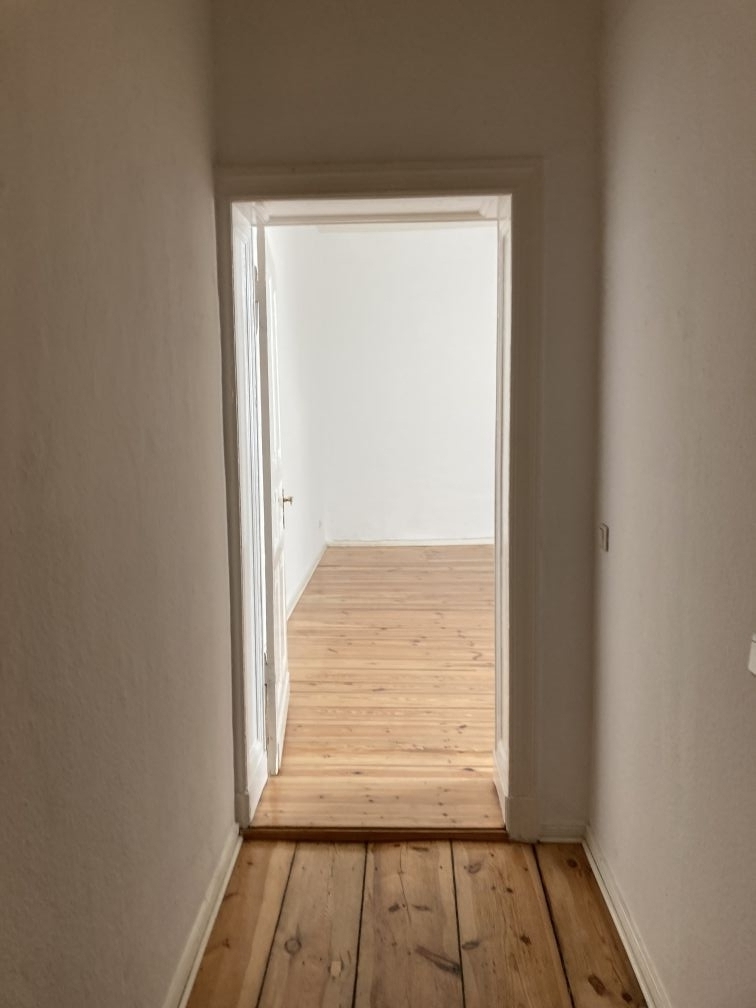 Coming soon – Einbauküche, Wannenbad, super Schnitt für die 1. eigenen Whg! - Photo 3