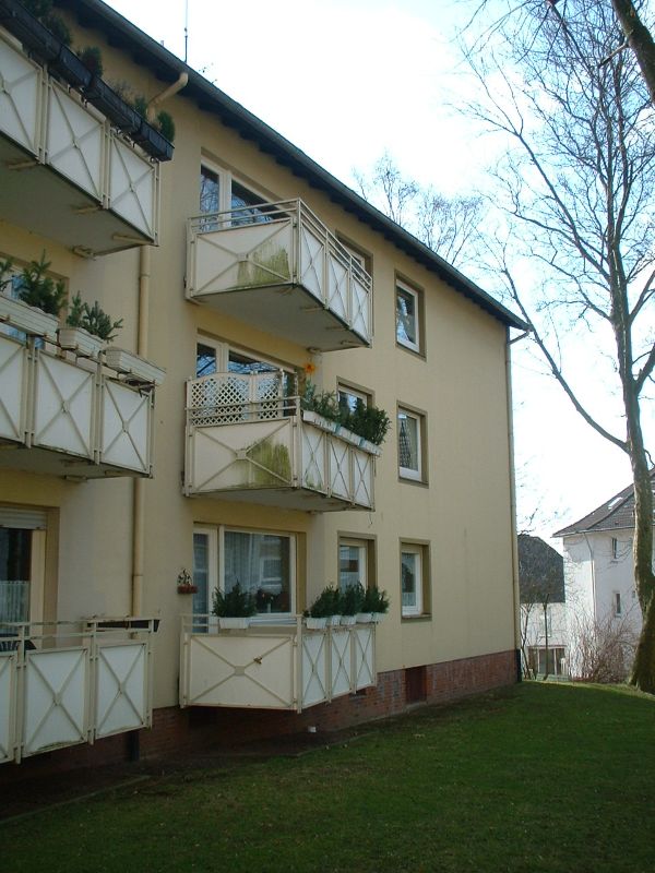 ** Moderne 2-Zi-Wohnung mit Balkon in beliebter Lage von Essen-Holsterhausen ** - Photo 3