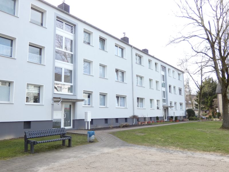 *moderne Balkonwohnung mit Tageslichtbad in guter Lage* - Photo 1