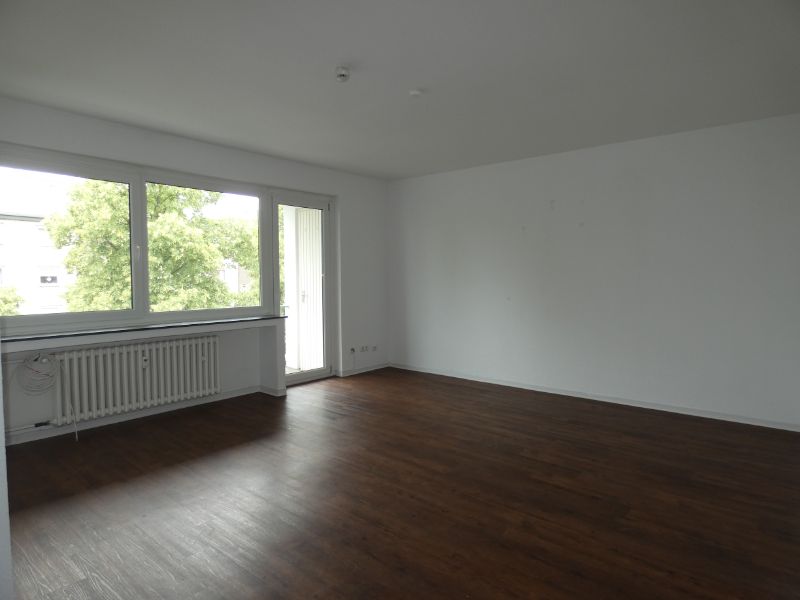 +++ 3 Raumwohnung mit Balkon und Gäste-WC in Angerhausen +++ - Foto 1