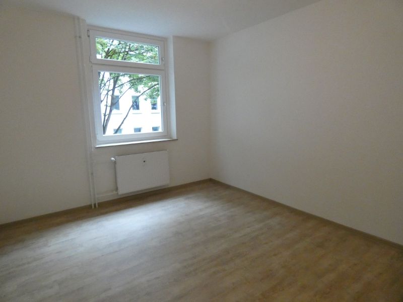 *** Modernisierte 2-Zi-Wohnung mit Balkon in beliebter Lage von Essen-Holsterhausen *** - Photo 3
