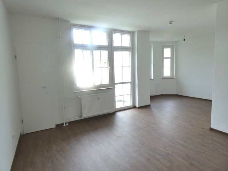 *** Modernisierte 2-Zi-Wohnung mit Loggia im beliebten Luisenhof sucht neuen Mieter *** - Foto 1