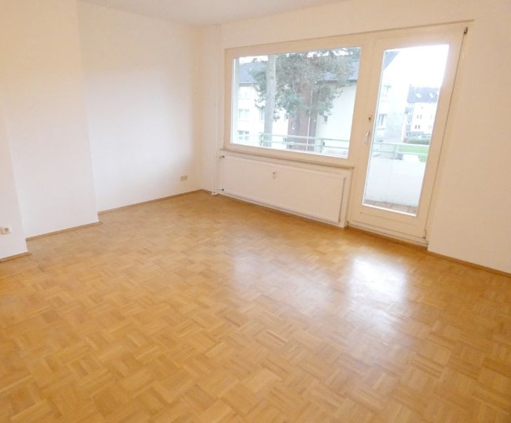 ** Moderne 2-Zi-Wohnung mit Balkon in beliebter Lage von Essen-Holsterhausen ** - Photo 2