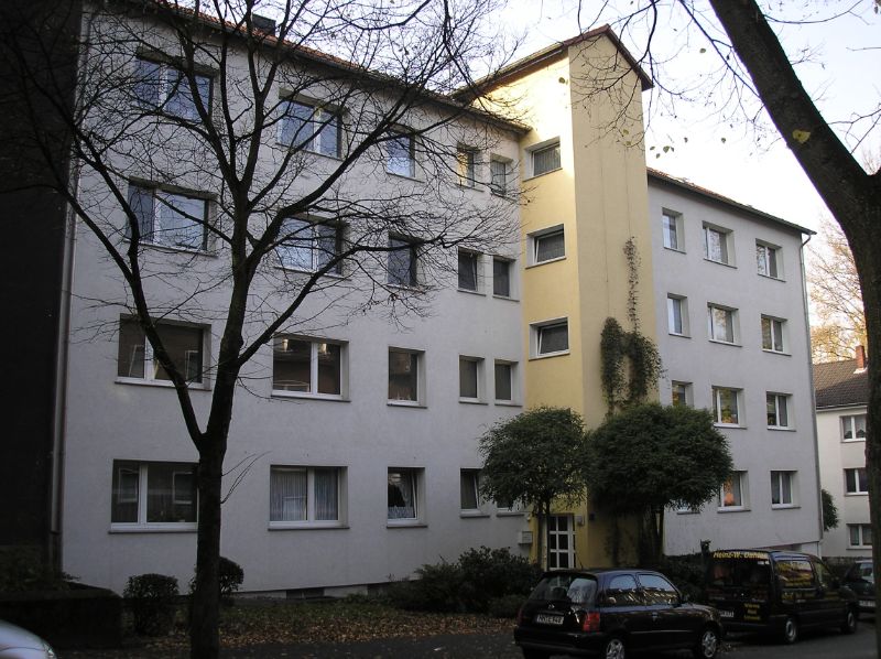 Dichterviertel! 4 Zimmer mit Balkon! Erstbezug nach Sanierung! - Photo 2