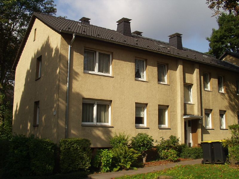 *** Charmante, moderne Wohnung mit Dusche und Balkon! *** - Photo 2