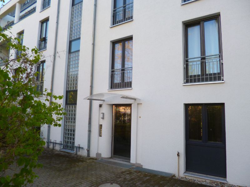 Großzügige 2-Zimmer Wohnung mit Aufzug und Wannenbad - Photo 5