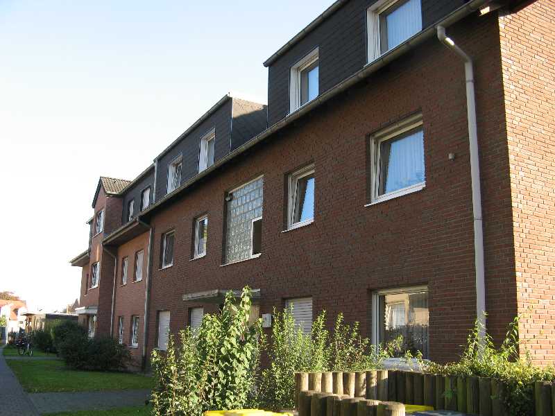 Erdgeschoss-Wohnung mit Terrasse und eigenem Garten in der Innenstadt - Photo 1