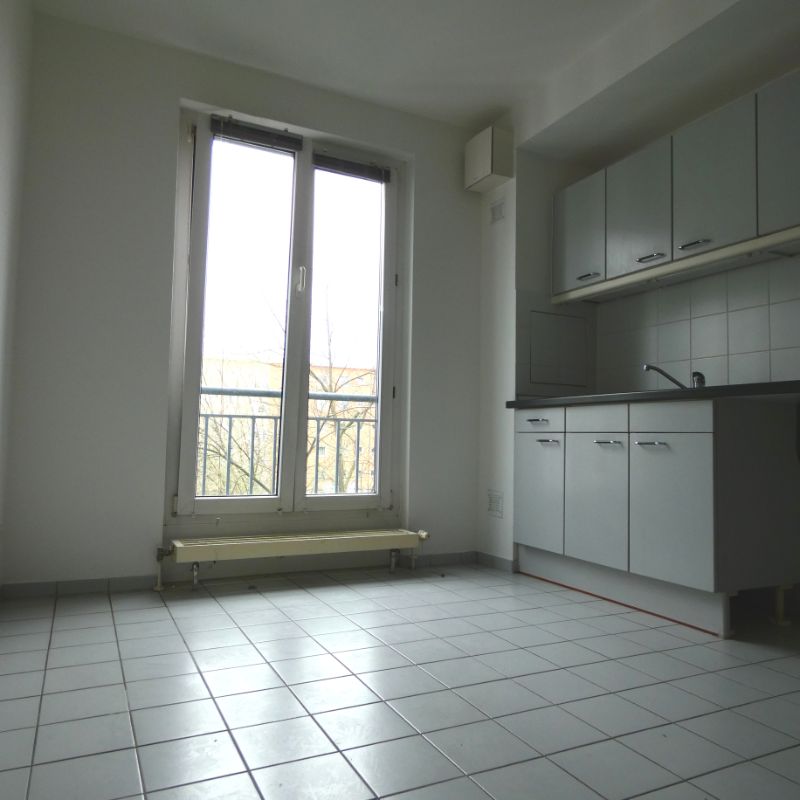 Großzügige 2-Zimmer Wohnung mit Aufzug und Wannenbad - Photo 2