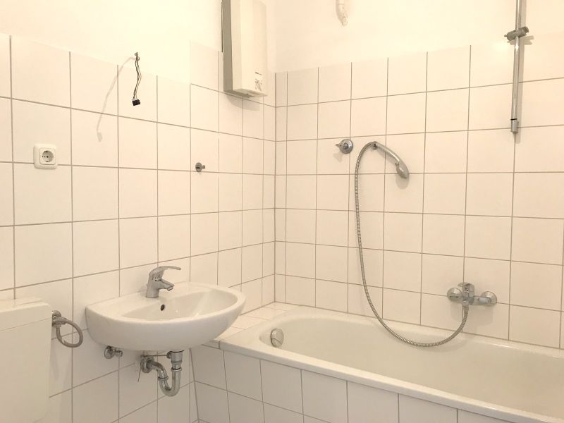 sonniger Altbau in der Wilhelmstadt ~ perfekt für Sie! - Photo 1
