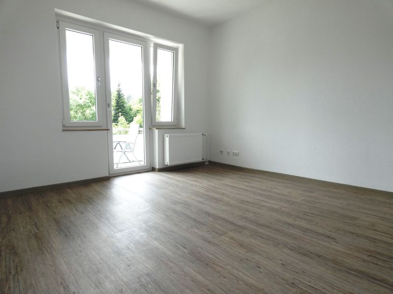 *** Ihr neues Zuhause! Modernisierte 2-Zimmerwohnung mit Balkon! *** - Foto 1