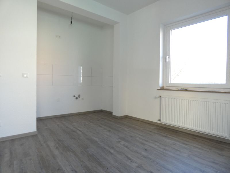 *** Modernisierte 2-Zi-Wohnung in zentraler Lage sucht neuen Mieter *** - Photo 1