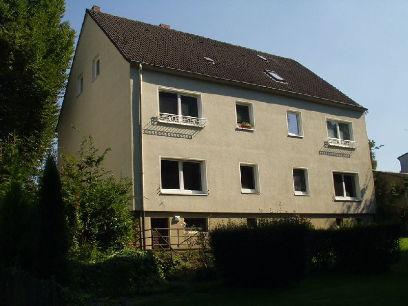 Modernisierte 2-Zi.-Whg eigenem Gartenanteil, Holzdielen und Wohnküche in direkter Waldrandlage auf der Margarethenhöhe! - Foto 2