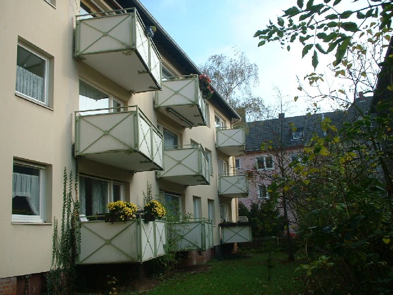 ** Modernisierte 2-Zi-Wohnung mit Balkon in beliebter Lage von Holsterhausen ** - Foto 1