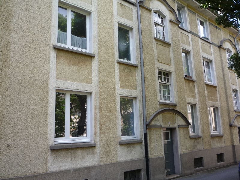 ** Modernisierte 2-Zi-Altbauwohnung in beliebter Lage von Essen-Holsterhausen ** - Photo 3