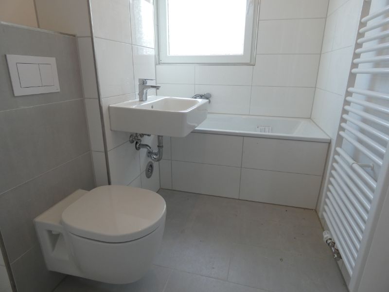 Modernisierte 3-Zi.-Whg. mit Balkon in angrenzender Nähe zu E-Haarzopf! - Foto 4