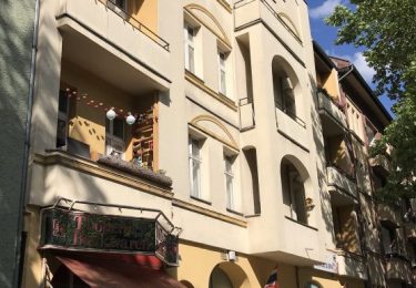 تصویر Altbaucharme im ruhigen Hinterhaus!