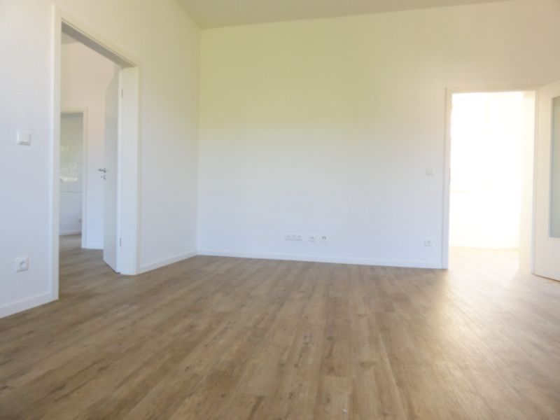 *** Modernisierte 3-Zi-Wohnung in beliebter Lage von Essen – Holsterhausen *** - Foto 1