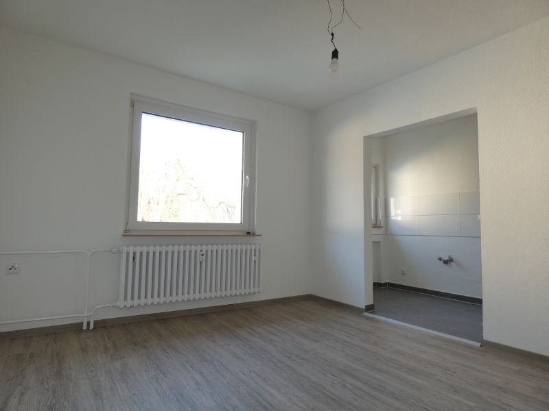 *** 2020 vollständig modernisiert – tolle 2-Zimmerwohnung wartet auf Sie! *** - Photo 1