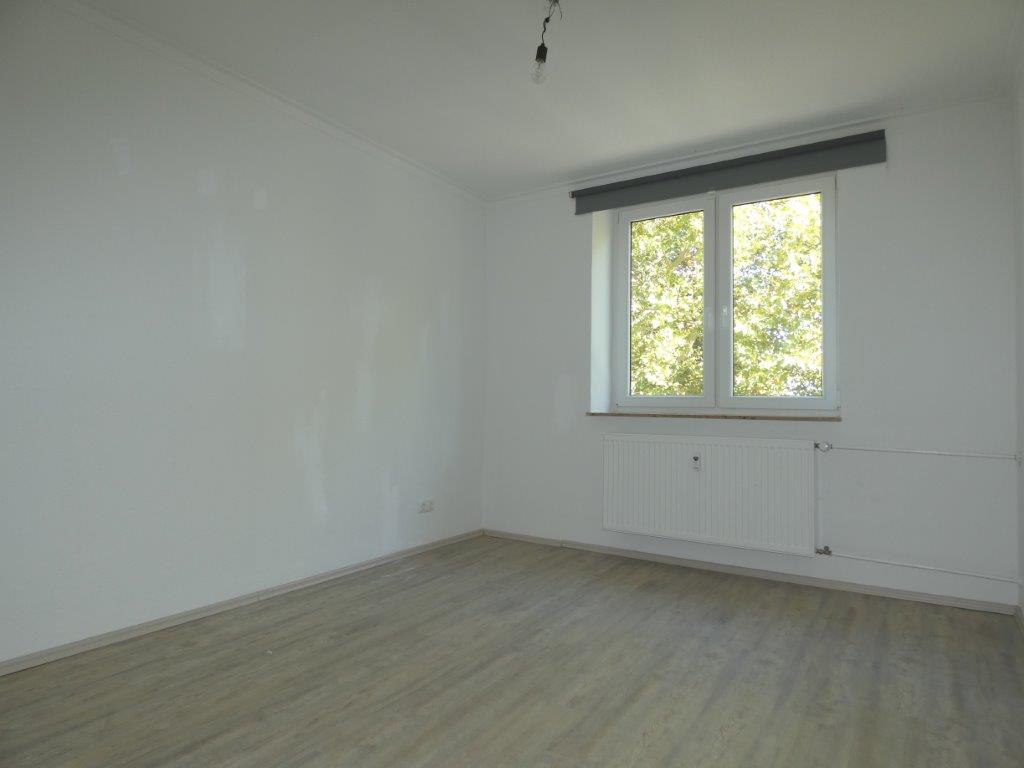 *** Individualisten aufgepasst! 3 Zimmer zzgl. Mansarde in Schlossparknähe! *** - Photo 2