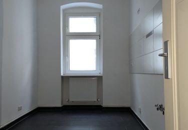 تصویر Altbaucharme im ruhigen Hinterhaus!