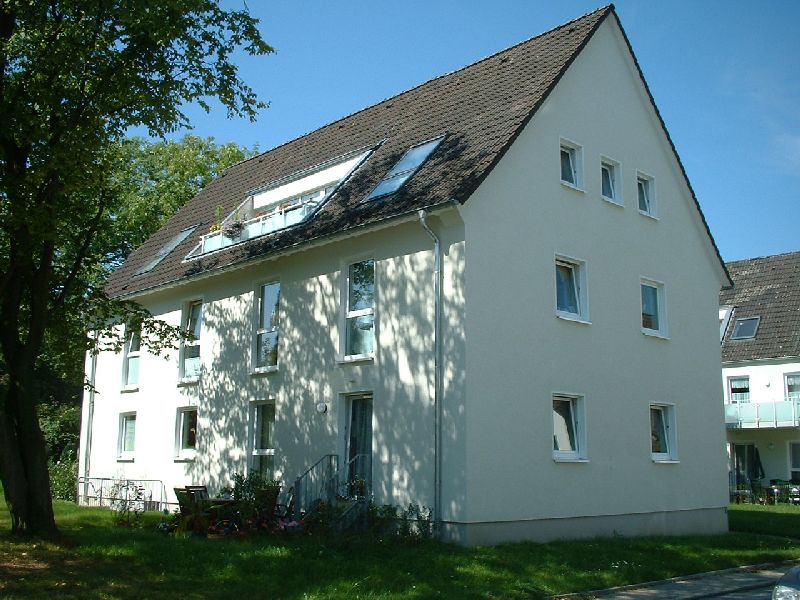 *modernisierte Balkonwohnung mit Tageslichtbad*grüne Lage* - Photo 2