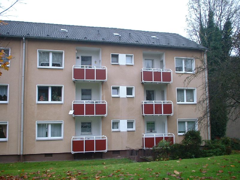 3 Zimmer mit Balkon gesucht? - Foto 2
