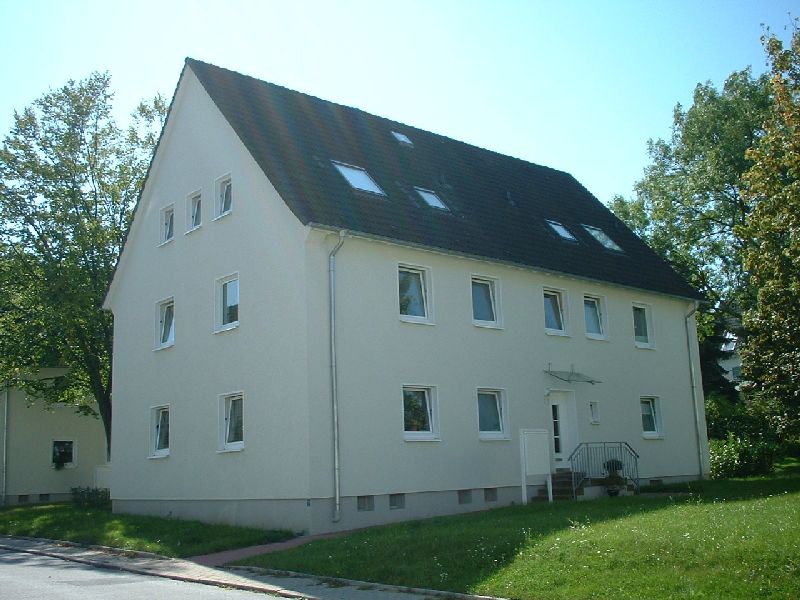 *modernisierte Balkonwohnung mit Tageslichtbad*grüne Lage* - Photo 2