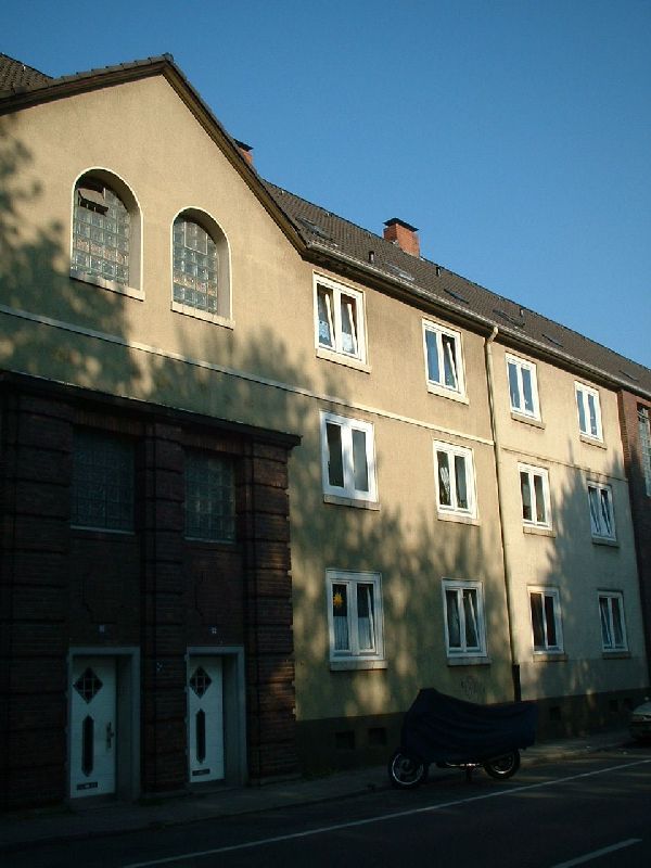 *** Charmante Altbauwohnung in Schlossnähe! *** - Photo 1