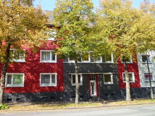 *** Altbau-Liebhaber aufgepasst! 2 Zimmerwohnung + Wohnküche + Mansarde! *** - Photo 1