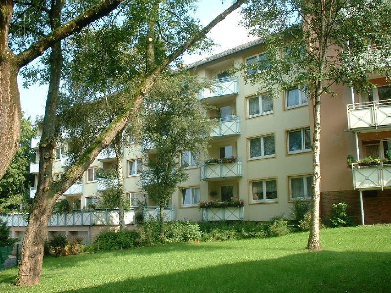 *** Modernisierte 2-Zi-Wohnung mit Loggia in zentraler Lage von Holsterhausen *** - Foto 3