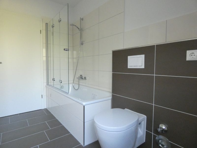 *** Modernisierte DG-Wohnung sucht neuen Mieter *** - Photo 3