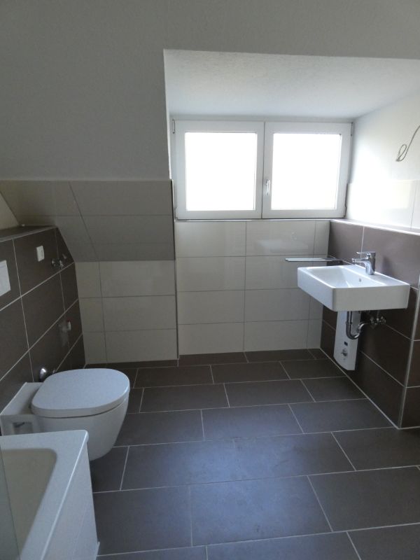 *** Modernisierte DG-Wohnung sucht neuen Mieter *** - Photo 5