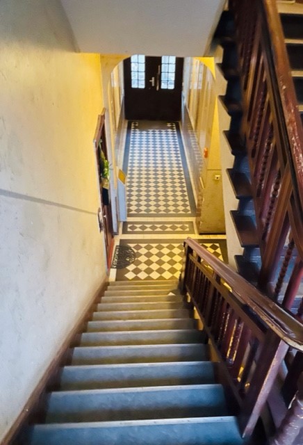 Großzügige Altbauwohnung sucht ab sofort neue Mieter! - Photo 1