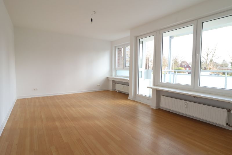 Modern – EBK -Balkon - Photo 1